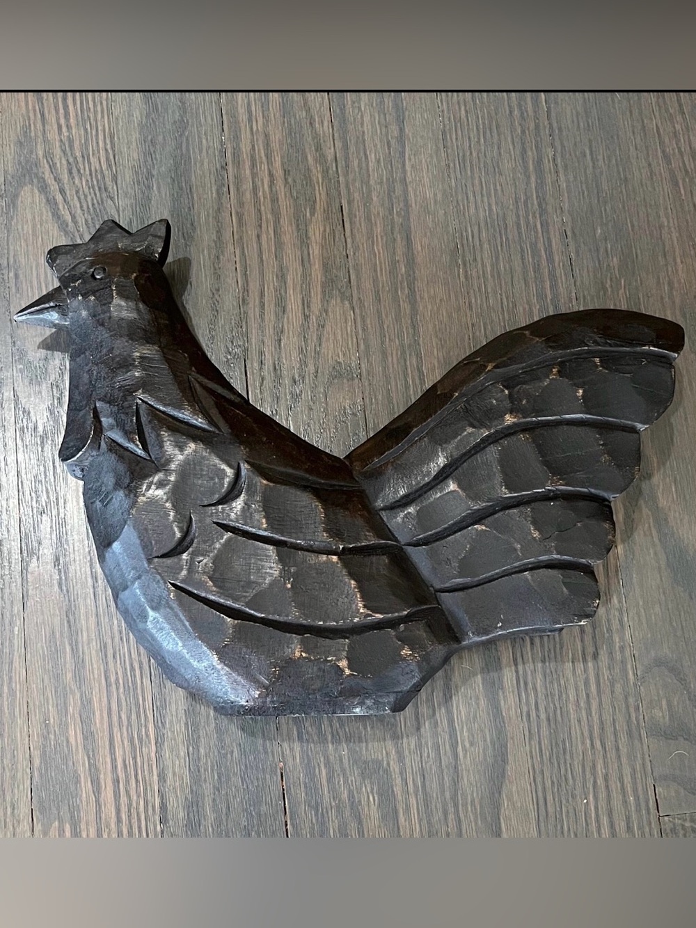 Hand-Carved Black Wooden Rooster Sculpture - Decorative Home Art - Picture 4 of 7